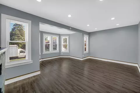 Living - 1249 W 97th St, Chicago, IL 60643 photo 1 of 2