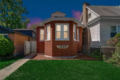 Exterior - 1249 W 97th St, Chicago, IL 60643 photo 2 of 4
