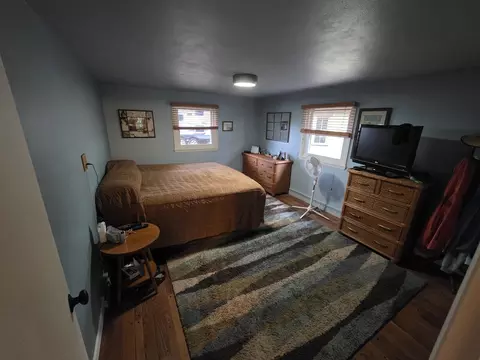 Bedroom - 23041 Moline Rd, Sterling, IL 61081 photo 2 of 3