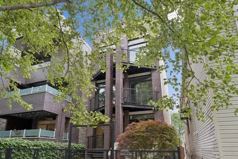1720 N Talman Ave #1, Chicago, IL 60647
