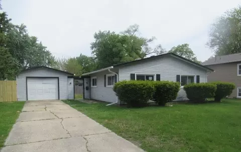 Other - 12 Circle Dr E, Montgomery, IL 60538 photo 5 of 5