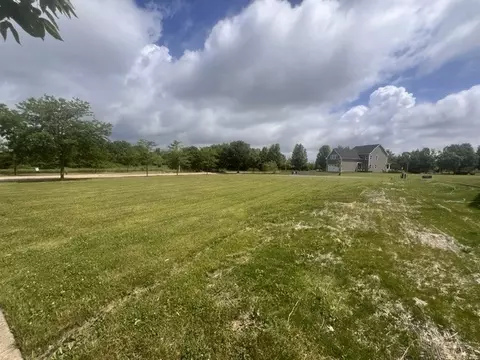 1340 Cornell Cir, Sugar Grove, IL 60554