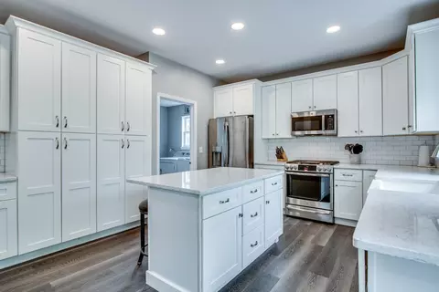 Kitchen - 24715 Generation Dr, Plainfield, IL 60585 photo 4 of 7