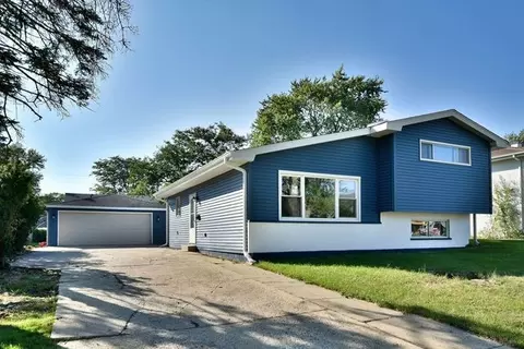 934 S Harvard Ave, Addison, IL 60101