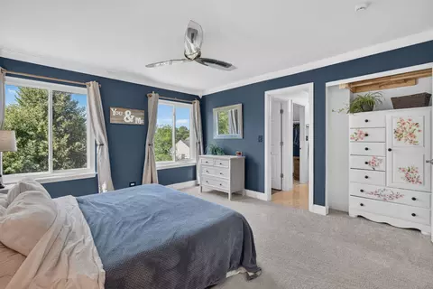 Bedroom - 2067 Stephen St, Aurora, IL 60502 photo 1 of 5