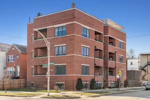 2505 W Potomac Ave #1W, Chicago, IL 60622