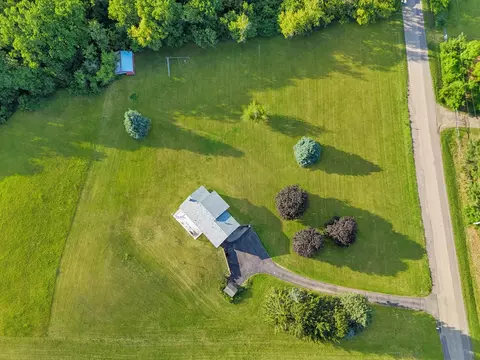 View/Area - 2508 Lundgren Rd, Pecatonica, IL 61063 photo 2 of 2