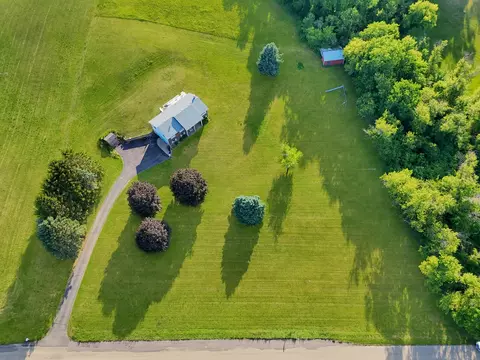 2508 Lundgren Rd, Pecatonica, IL 61063