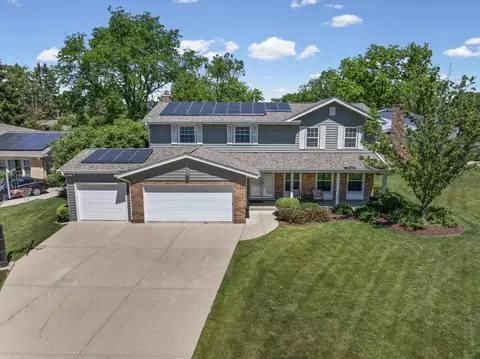 View/Area - 1660 Clavinia Ave, Deerfield, IL 60015 photo 3 of 11