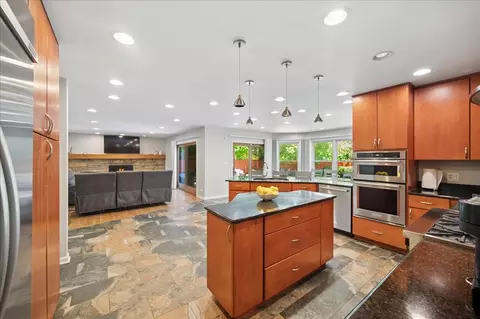 Kitchen - 1660 Clavinia Ave, Deerfield, IL 60015 photo 2 of 3
