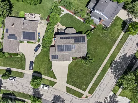 View/Area - 1660 Clavinia Ave, Deerfield, IL 60015 photo 8 of 11