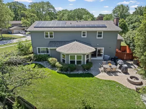 View/Area - 1660 Clavinia Ave, Deerfield, IL 60015 photo 6 of 11