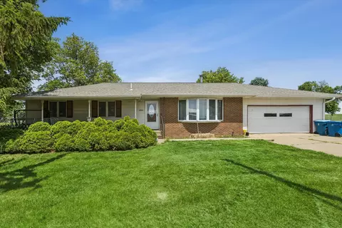4344 Main St, Andover, IA 52701