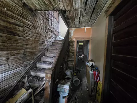 Entry Way - 6831 S Emerald Ave, Chicago, IL 60621 photo 1 of 3