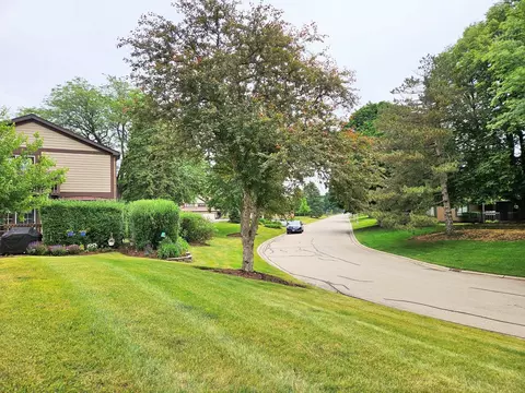 Other - 1932 Golf View Dr, Bartlett, IL 60103 photo 1 of 12