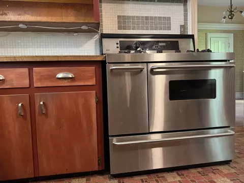 Kitchen - 100 E Miller Ave, Hinckley, IL 60520 photo 2 of 6