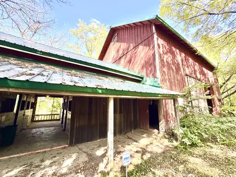 Exterior - 100 E Miller Ave, Hinckley, IL 60520 photo 8 of 12