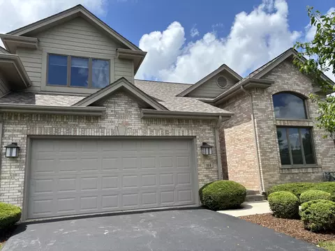 114 Deer Haven Ct, Crete, IL 60417