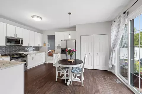 Kitchen - 2921 Stillwater Ct, Plainfield, IL 60586 photo 1 of 4