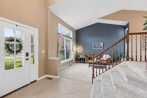Entry Way - 2921 Stillwater Ct, Plainfield, IL 60586 photo 1 of 4