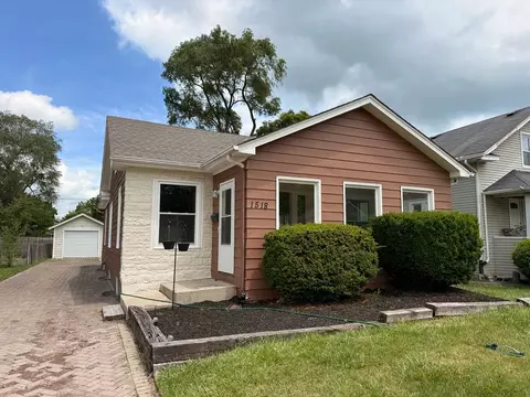 1518 Melrose Ave, Waukegan, IL 60085