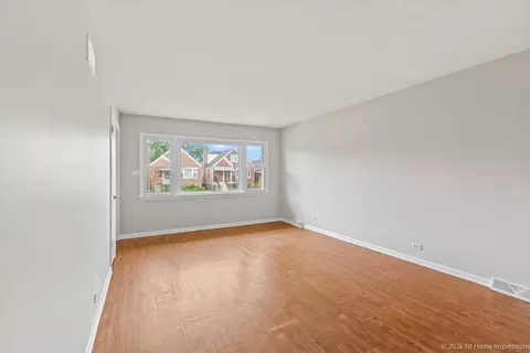Living - 7320 W 58th St, Summit, IL 60501 photo 3 of 3