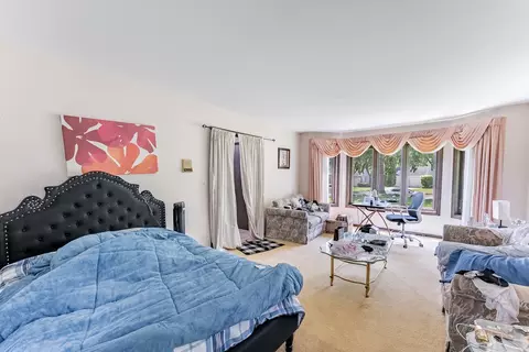 Bedroom - 150 Shady Ln, Bartlett, IL 60103 photo 1 of 11