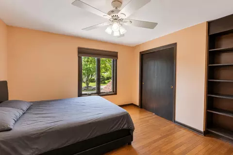 Bedroom - 150 Shady Ln, Bartlett, IL 60103 photo 6 of 12
