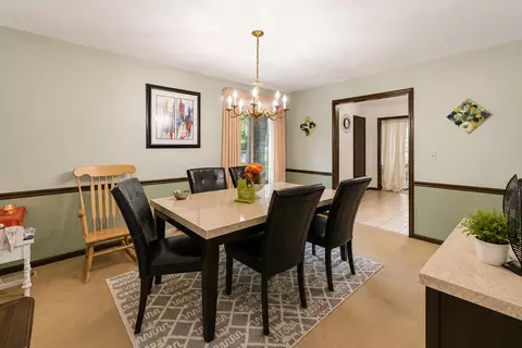 Dining - 150 Shady Ln, Bartlett, IL 60103 photo 1 of 4