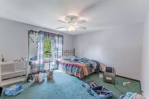 Bedroom - 150 Shady Ln, Bartlett, IL 60103 photo 11 of 11