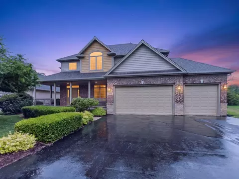 3483 Comstock Ave, Dekalb, IL 60115