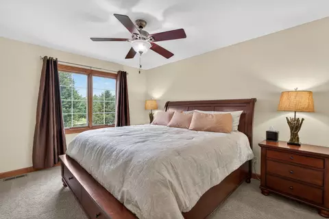 Bedroom - 3483 Comstock Ave, Dekalb, IL 60115 photo 4 of 4