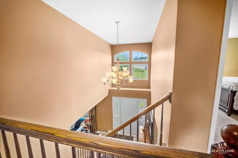 Entry Way - 1117 Auburn Ln, Bartlett, IL 60103 photo 2 of 2