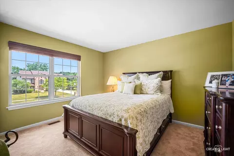 Bedroom - 1117 Auburn Ln, Bartlett, IL 60103 photo 2 of 4