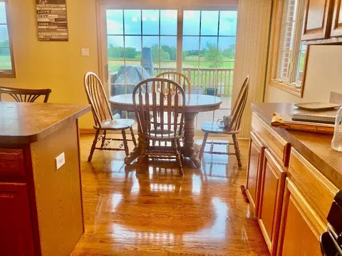 Kitchen - 1610 Rolling Pass, Beecher, IL 60401 photo 4 of 5