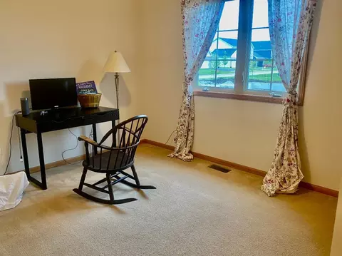 Bedroom - 1610 Rolling Pass, Beecher, IL 60401 photo 3 of 3