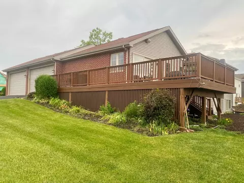 Exterior - 1610 Rolling Pass, Beecher, IL 60401 photo 5 of 6