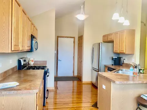 Kitchen - 1610 Rolling Pass, Beecher, IL 60401 photo 2 of 5
