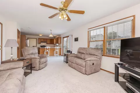 Living - 1014 Sawgrass Dr, Normal, IL 61761 photo 3 of 5
