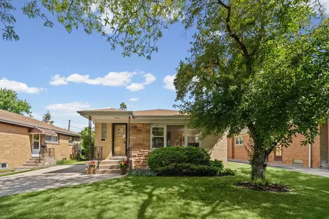 3818 Isabel St, Skokie, IL 60076