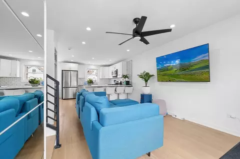 Living - 13342 S Avenue N, Chicago, IL 60633 photo 1 of 1