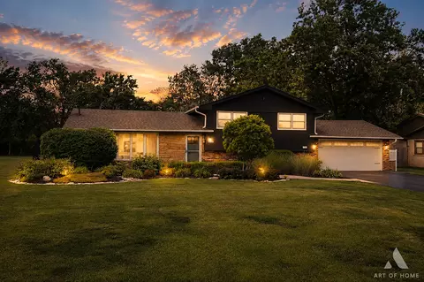 11606 N Brightway Dr, Mokena, IL 60448