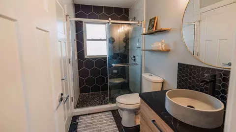 Bath - 1907 E Indiana St, Wheaton, IL 60187 photo 1 of 2