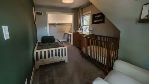 Bedroom - 1907 E Indiana St, Wheaton, IL 60187 photo 5 of 5