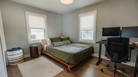 Bedroom - 1907 E Indiana St, Wheaton, IL 60187 photo 1 of 5