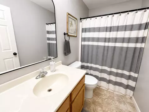 614 Moth St, Pecatonica, IL 61063 photo 28