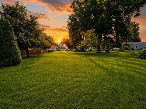 614 Moth St, Pecatonica, IL 61063 photo 42