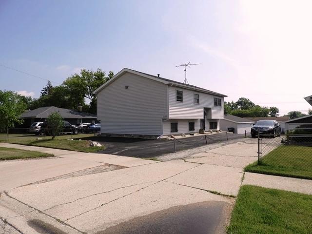 2125 Wright Ave, North Chicago, IL 60064