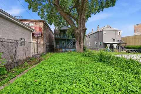 Exterior - 541 W Root St, Chicago, IL 60609 photo 7 of 7