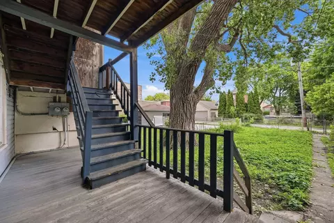 Exterior - 541 W Root St, Chicago, IL 60609 photo 4 of 7